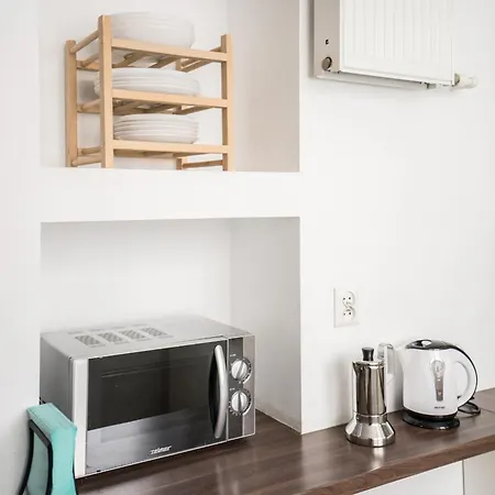 Oomph Modern Near Nowy Swiat Apartment *