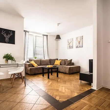 Oomph Modern Near Nowy Swiat דירה *