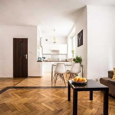 شقة Oomph Modern Near Nowy Swiat وارسو
